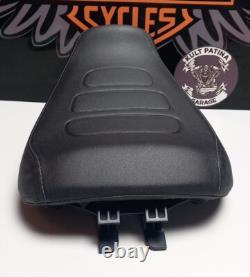 Harley Davidson Sportster S 1250 Solo Riders Seat OEM Pn 52000437