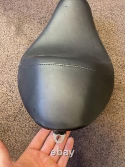 Harley Davidson Sportster Seat Saddle RDW-92/61-0067