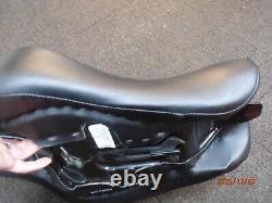 Harley-Davidson Sportster XL883 XL 883 Dual Seat Saddle 12/23