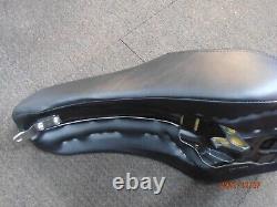 Harley-Davidson Sportster XL883 XL 883 Dual Seat Saddle 12/23