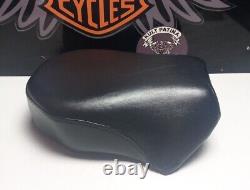 Harley Davidson Sportster XL 883N Iron Passenger Pillion Seat 07-15 Pn 51744-07A