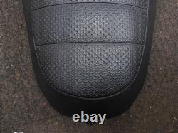 Harley-Davidson Sportster XL 883 R Roadster Seat 2005-15 8/25