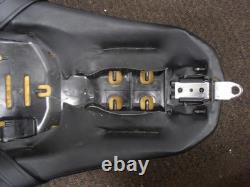 Harley-Davidson Sportster XL 883 R Roadster Seat 2005-15 8/25
