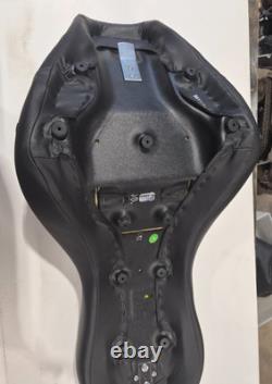 Harley-Davidson Sundowner Bucket Touring Seat 2018 Up Softail 52000295