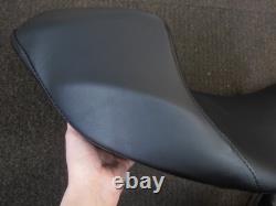 Harley-Davidson Touring Road Glide ST FLTRXST Front Seat 2022-23 5/25