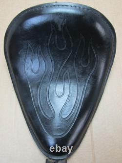 Harley Davidson XLCH Iron head 1973 riders seat saddle sprung (5980)