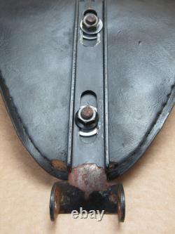 Harley Davidson XLCH Iron head 1973 riders seat saddle sprung (5980)