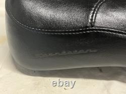 Harley Davidson XL 1200 Custom 2003 Centenary model High-Quality Pillon Seat