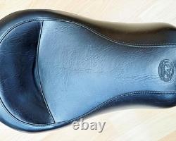 Harley Dyna Mustang Wide Vintage Solo Riders Seat Saddle Glide FXD 06-17 76107
