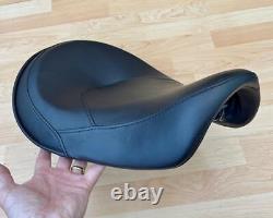 Harley Dyna Street Bob Solo Riders Seat Single Saddle 2006-17 FXDB 51475-09A