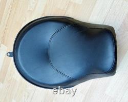 Harley Dyna Street Bob Solo Riders Seat Single Saddle 2006-17 FXDB 51475-09A