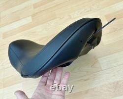 Harley Dyna Street Bob Solo Riders Seat Single Saddle 2006-17 FXDB 51475-09A