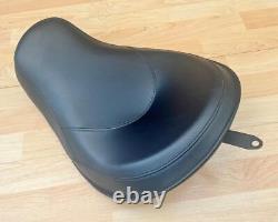Harley Dyna Street Bob Solo Riders Seat Single Saddle 2006-17 FXDB 51475-09A