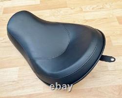 Harley Dyna Street Bob Solo Riders Seat Single Saddle 2006-17 FXDB 51475-09A