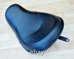 Harley Dyna Street Bob Solo Riders Seat Single Saddle 2006-17 FXDB 51475-09A