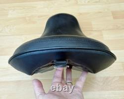 Harley Dyna Street Bob Solo Riders Seat Single Saddle 2006-17 FXDB 51475-09A
