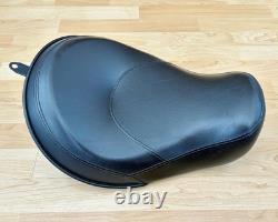 Harley Dyna Street Bob Solo Riders Seat Single Saddle 2006-17 FXDB 51475-09A
