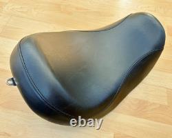 Harley Dyna Street Bob Solo Riders Seat Single Saddle Reach 2006-17 FXD 51475-06