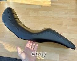 Harley Dyna Super Glide Dual Seat Double 2-Up Saddle Bench 2006-17 FXDC 51819-07