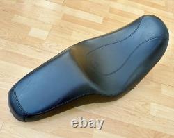 Harley Dyna Super Glide Dual Seat Double 2-Up Saddle Bench 2006 FXDC 52427-06