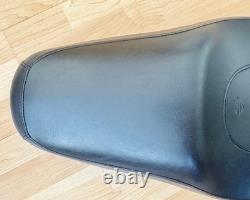 Harley Dyna Super Glide Dual Seat Double 2-Up Saddle Bench 2006 FXDC 52427-06