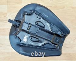 Harley Dyna Wide Glide Solo Riders Seat Single Saddle 2006-17 FXDWG 51503-10