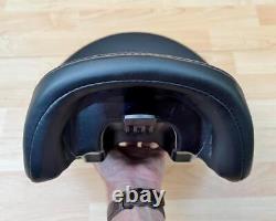 Harley Dyna Wide Glide Solo Riders Seat Single Saddle 2006-17 FXDWG 51503-10