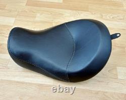 Harley Dyna Wide Glide Solo Riders Seat Single Saddle 2006-17 FXDWG 51503-10