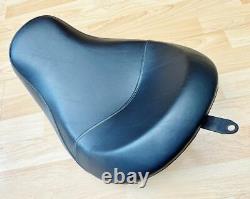Harley Dyna Wide Glide Solo Riders Seat Single Saddle 2006-17 FXDWG 51503-10