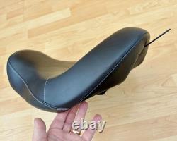 Harley Dyna Wide Glide Solo Riders Seat Single Saddle 2006-17 FXDWG 51503-10