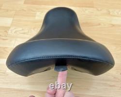 Harley Dyna Wide Glide Solo Riders Seat Single Saddle 2006-17 FXDWG 51503-10