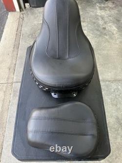 Harley FLHC FLHCS Softail Heritage Classic 18 And UP Seat And Passenger Seat