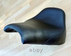 Harley Saddlemen Renegade M8 Softail Solo Seat Saddle 18+ FXFB FXFBS 818-28-002