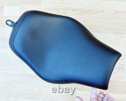 Harley Saddlemen Renegade M8 Softail Solo Seat Saddle 18+ FXFB FXFBS 818-28-002