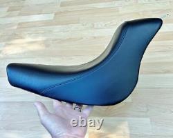 Harley Softail Brawler Leather Solo Seat Single Saddle 06-17 51393-06A 52000267