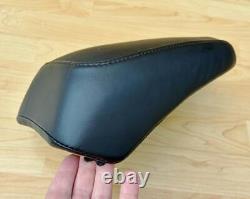 Harley Softail Breakout Passenger Pillion Seat Rear Saddle 2013-17 FXSB 52400065