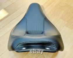 Harley Softail Breakout Solo Riders Seat Single Saddle 2013-17 FXSB 52000096/97