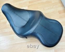 Harley Softail Deluxe Sundowner Dual Seat 2-Up Saddle 2005-17 FLSTN 51841-06