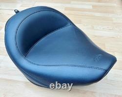 Harley Softail Mustang Standard Touring Solo Seat Saddle 200 Tyre 2006-17 76244