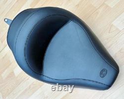 Harley Softail Mustang Standard Touring Solo Seat Saddle 200 Tyre 2006-17 76244