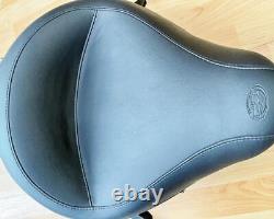 Harley Softail Mustang Wide Touring Solo Riders Seat Saddle 2006-17 FLSTF 76249