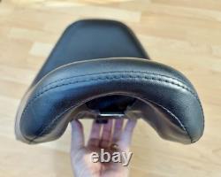 Harley Softail Night Train Dual Seat Double 2-Up Saddle 2007-09 FXSTB 52988-07