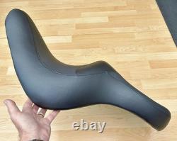 Harley Softail Reach Dual Seat Double Saddle Fat Boy 2000-17 FLST 52442-04A