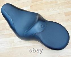 Harley Softail Reach Dual Seat Double Saddle Fat Boy 2000-17 FLST 52442-04A