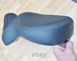 Harley Softail Reach Dual Seat Double Saddle Fat Boy 2000-17 FLST 52442-04A