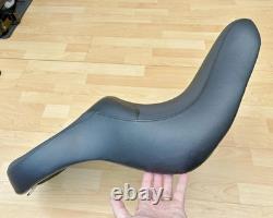 Harley Softail Reach Dual Seat Double Saddle Fat Boy 2000-17 FLST 52442-04A Harley Softail Reach Dual Seat Double Saddle Fat Boy 2000-17 FLST 52442-04A