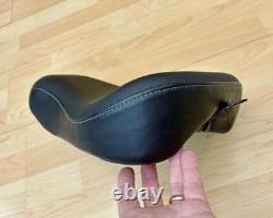 Harley Sportster 48 72 Solo Riders Seat Single Saddle Bobber 10-21 XLX 51911-10
