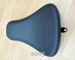 Harley Sportster 48 72 Solo Riders Seat Single Saddle Bobber 10-21 XLX 51911-10 Harley Sportster 48 72 Solo Riders Seat Single Saddle Bobber 10-21 XLX 51911-10