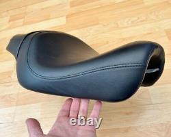 Harley Sportster Custom Dual Seat Double Twin Two-Up Saddle 2004-20 51530-04