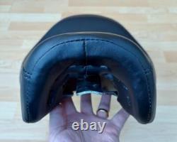 Harley Sportster Custom Dual Seat Double Twin Two-Up Saddle 2004-21 51530-04